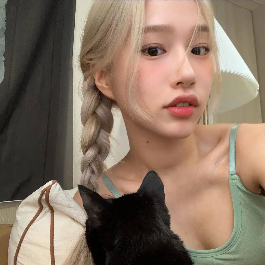 如蝶翩翩