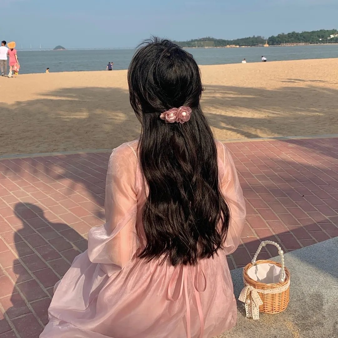 香闺春暖